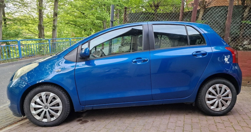Toyota Yaris cena 9800 przebieg: 140927, rok produkcji 2006 z Krynica Morska małe 137
